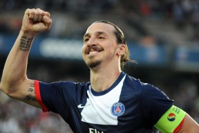 巴黎主场大胜皇马，成功晋级半决赛！，巴黎3比0完胜皇马