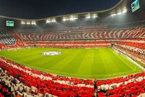 开云体育在线登入-“年轻球员转会中超大幅提升，竞争激烈”，中超年轻前锋