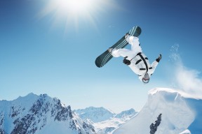 水上漂移车赛，刺激水域极速漂移体验，水上漂移船