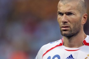 Kaiyun APP-_北极冰川自由潜：探索未知极限_，北极冰川走廊在哪